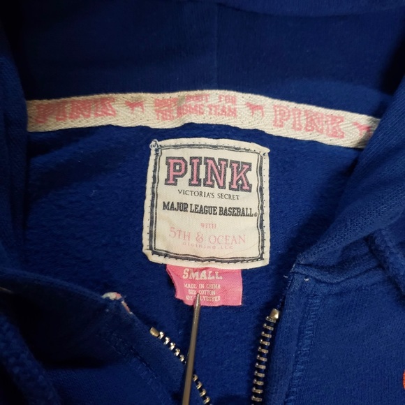 Pink VS MLB sweatshirt with hoodie - Picture 8 of 9